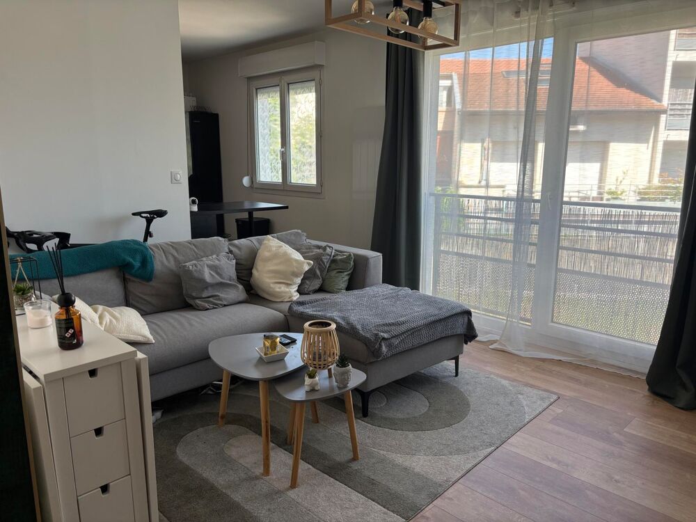 location Appartement - 2 pièce(s) - 42 m² Tassin-la-Demi-Lune (69160)
