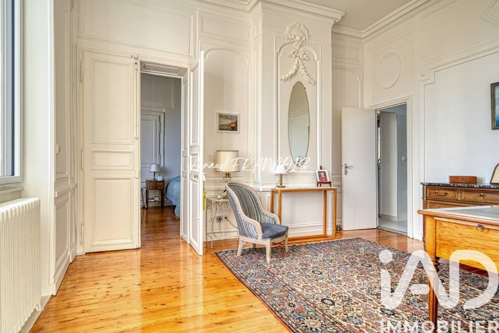 Vente Maison Vente Maison/villa 8 pièces Chanteloup-les-vignes
