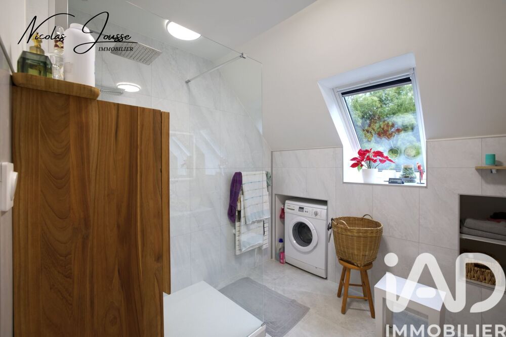 à vendre  Maison Échenevex (01170)