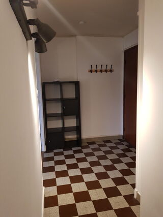  Appartement à louer 1 pièce 33 m²