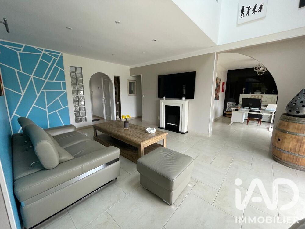 Vente Maison Vente Maison d'architecte 8 pièces Cottun