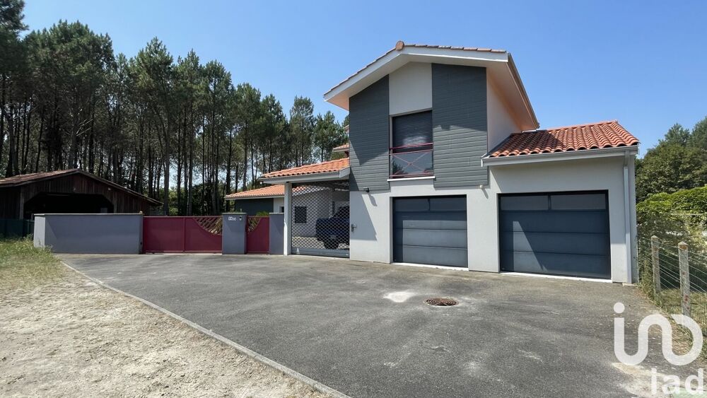 à vendre  Maison Parentis-en-Born (40160)