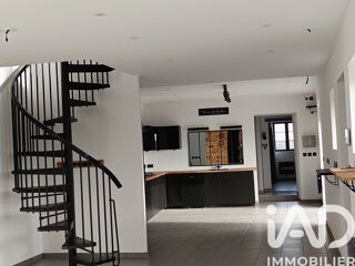  Maison à vendre 10 pièces 167 m²