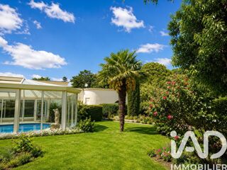  Maison à vendre 7 pièces 264 m²