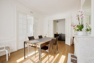 Appartement 6 pièces 123 m² · à Versailles · 123 m² · 795 000 €