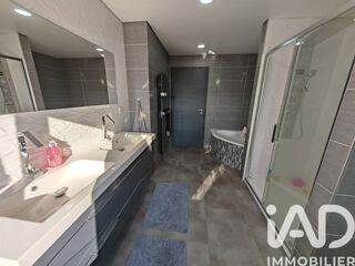  Appartement � vendre 5 pi�ces 136 m�