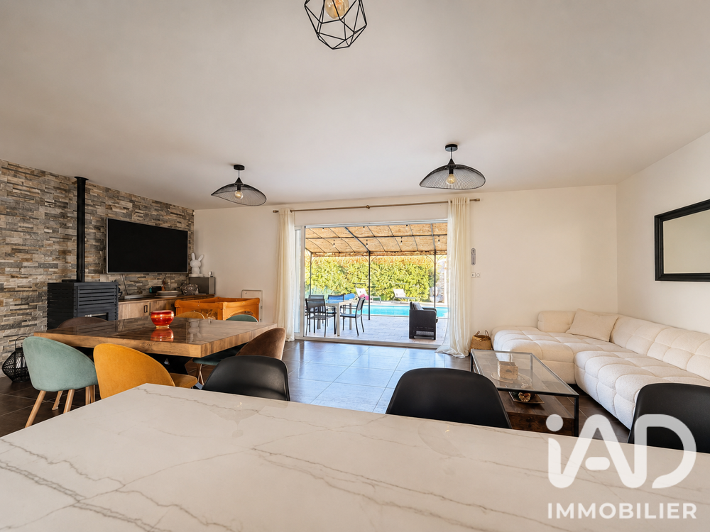 Vente Maison Vente Maison/villa 5 pièces Cuges-les-pins