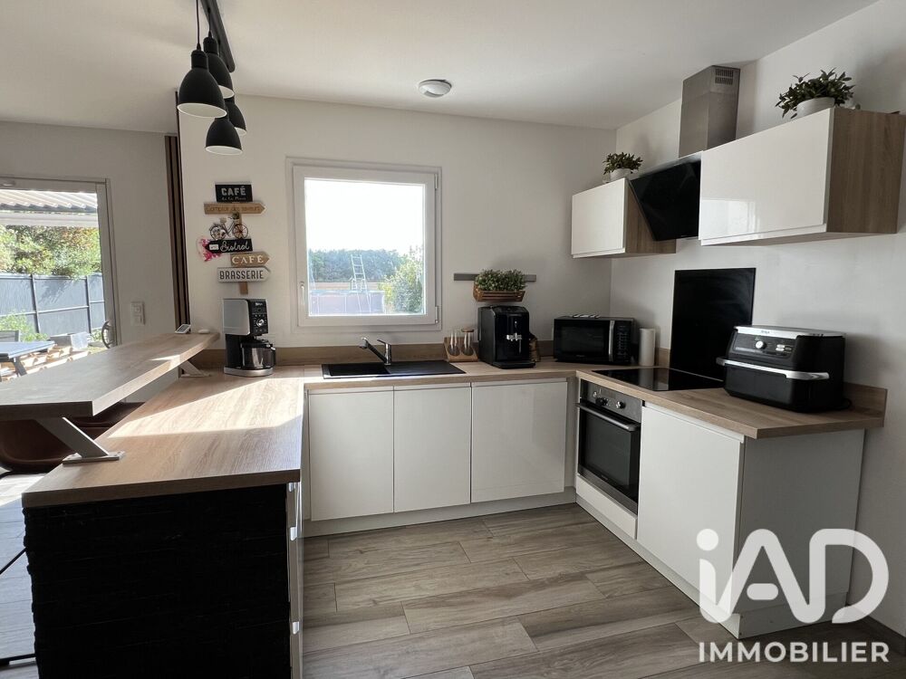 Vente Maison Vente Maison traditionnelle 6 pièces Saint-léger-les-vignes