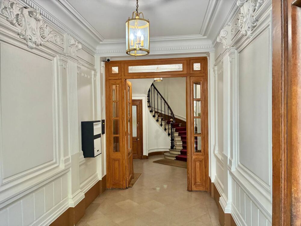 Vente Appartement 2 pièces avec balcon à quelques minutes de la gare de Lyon Paris 12