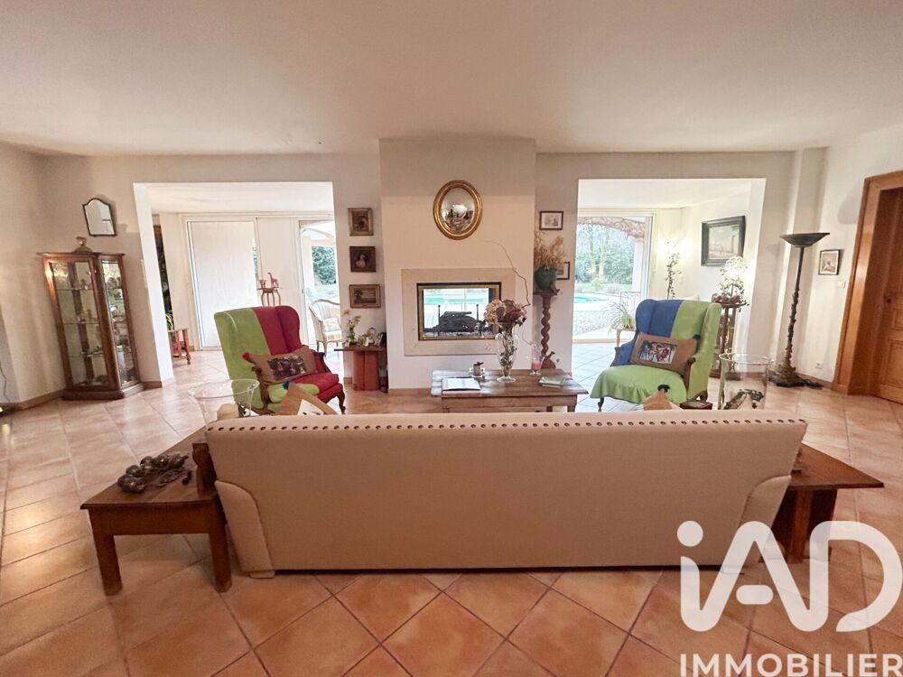 Vente Maison Vente Maison/villa 8 pièces Noaillan