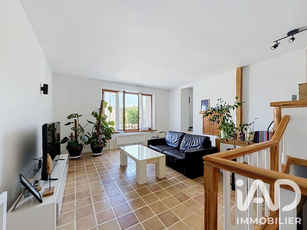 location Appartement - 3 pièce(s) - 83 m² Villiers-sur-Morin (77580)