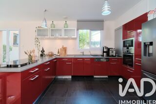  Maison � vendre 7 pi�ces 241 m�