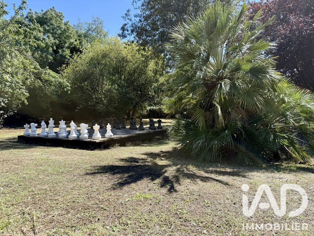 Vente Maison Vente Maison/villa 11 pièces Le château-d'oléron