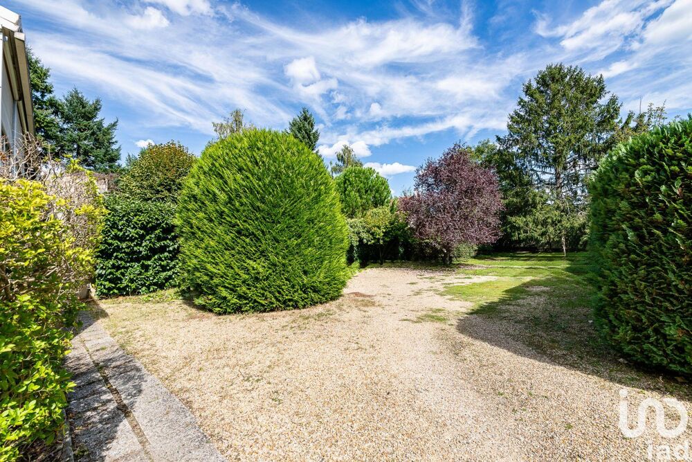   Vente Bureaux 370 m&sup2; Fontainebleau