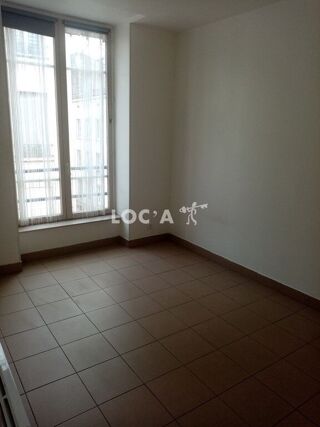  Appartement à louer 1 pièce 34 m²