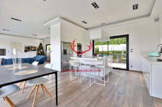  Maison � vendre 6 pi�ces 182 m�