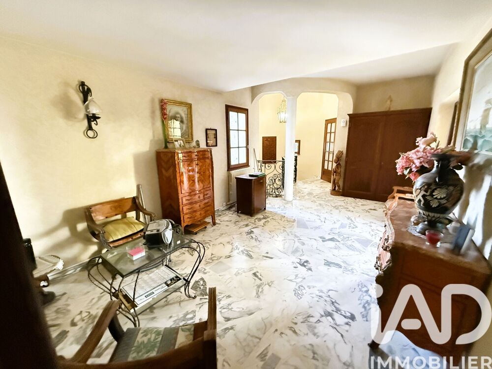 Vente Maison Vente Maison/villa 10 pièces La garde-adhémar