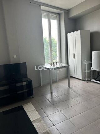  Appartement à louer 1 pièce 24 m²