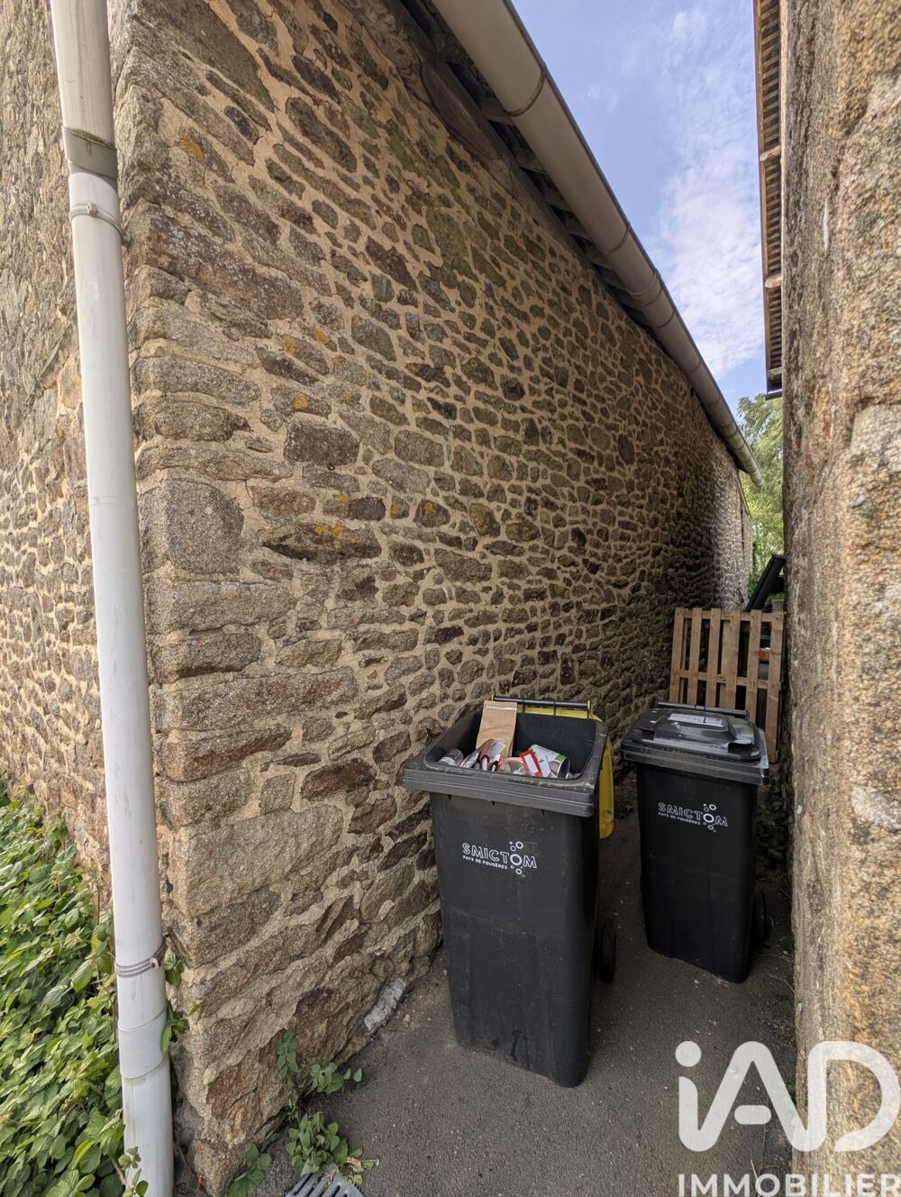 Vente Autre Vente Divers 1 pièce Les portes du coglais