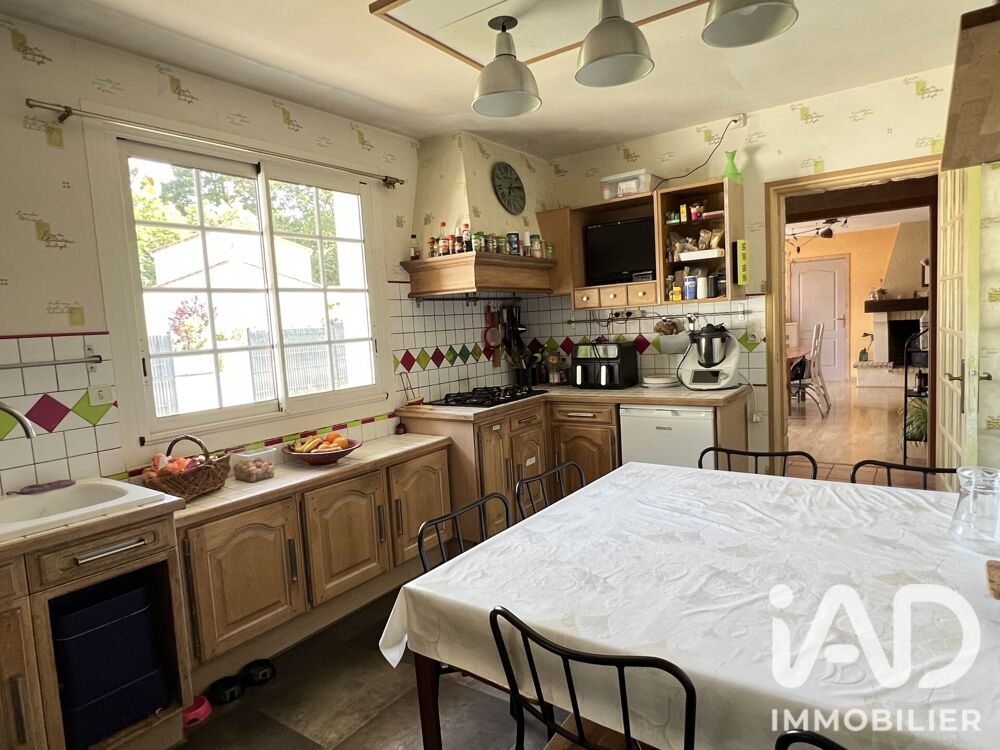 vente Maison - 8 pièce(s) - 138 m² Pont-Saint-Martin (44860)