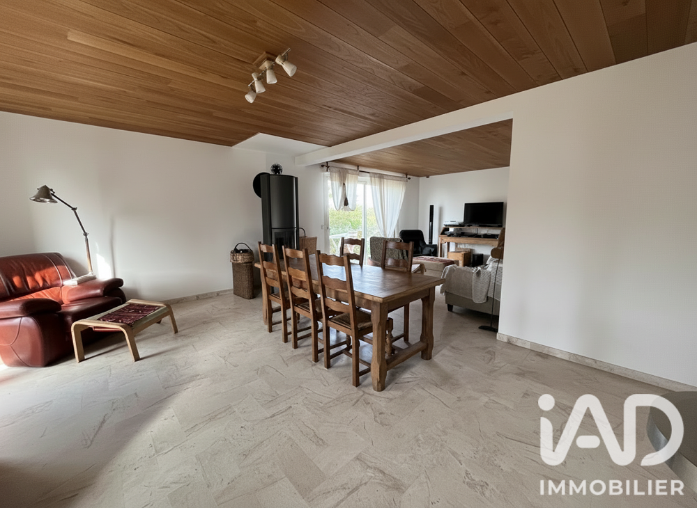 Vente Maison Vente Maison/villa 9 pièces Fougerolles-du-plessis