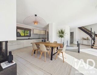  Maison à vendre 5 pièces 218 m²