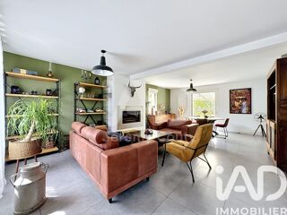  Maison à vendre 8 pièces 151 m²