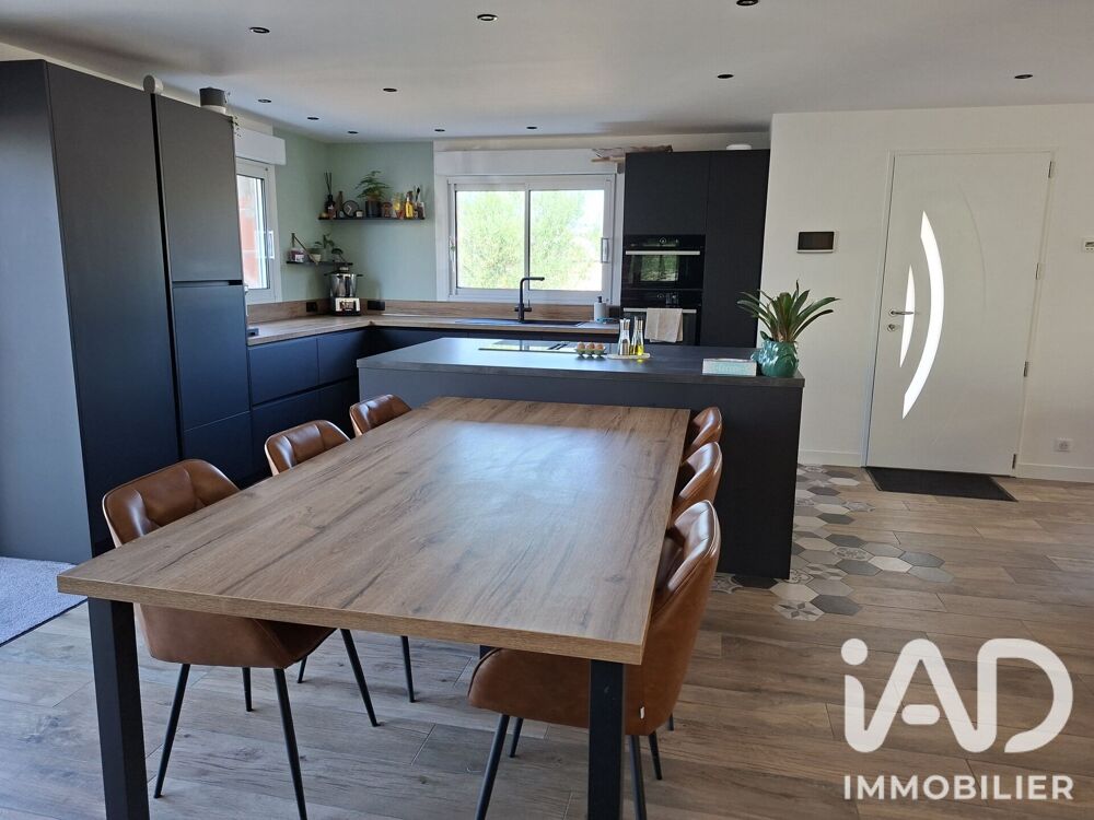 Vente Maison Vente Pavillon 6 pièces Neuville-de-poitou