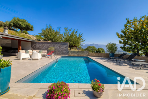   Vente Maison/villa 9 pièces Maison - 9 pièce(s) - 243 m²