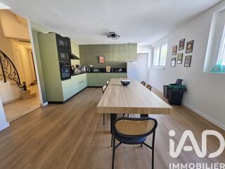  Immeuble � vendre 214 m�