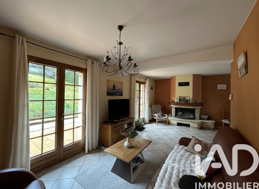 Vente Maison Vente Maison traditionnelle 5 pièces Saint-martin-du-tertre