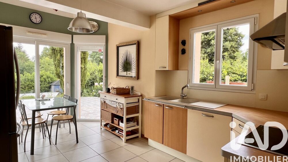 Vente Maison Vente Maison traditionnelle 8 pièces Boissy-le-châtel
