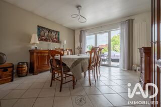  Maison à vendre 10 pièces 241 m²