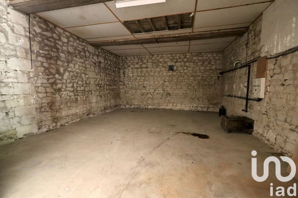 Vente Maison Vente Domaine 5 pièces Chinon