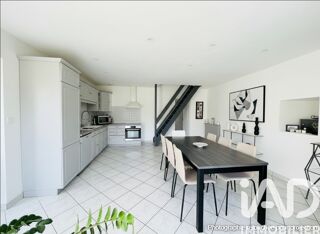  Maison � vendre 8 pi�ces 210 m�