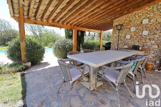  Maison à vendre 10 pièces 241 m²