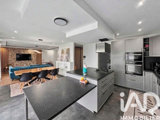  Maison � vendre 7 pi�ces 205 m�