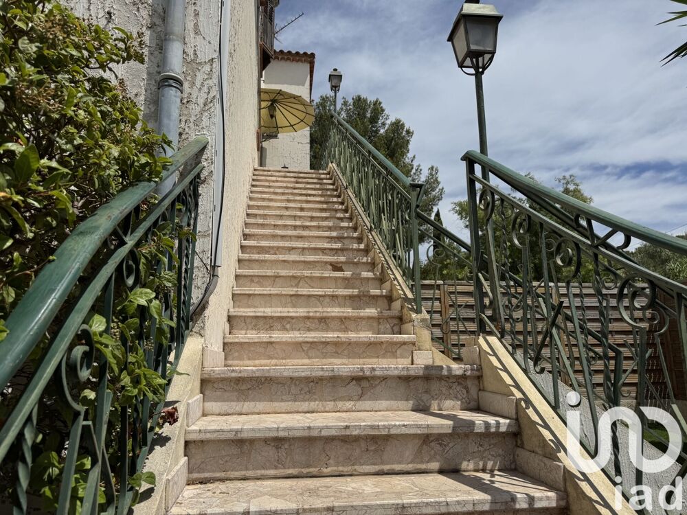 à vendre  Maison Sanary-sur-Mer (83110)