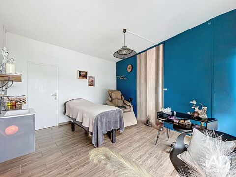 iad France - H&eacute;l&egrave;ne Lecomte () vous propose : &Agrave; vendr... 12000 97490 Sainte-clotilde