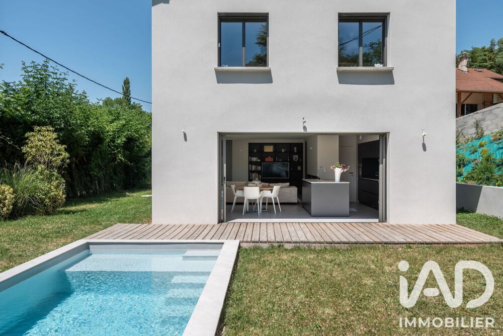 à vendre  Maison Saint-Martin-le-Vinoux (38950)