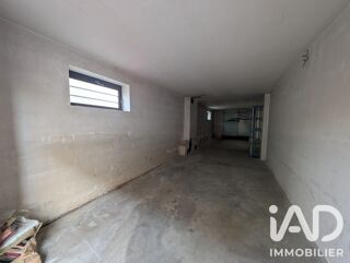  Parking / Garage à vendre 30 m²