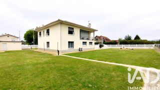  Maison à vendre 8 pièces 227 m²