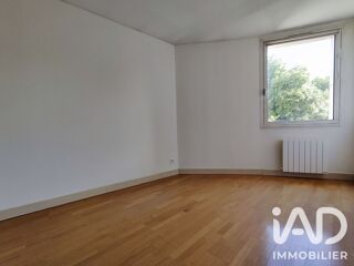 Appartement à louer 4 pièces 93 m²