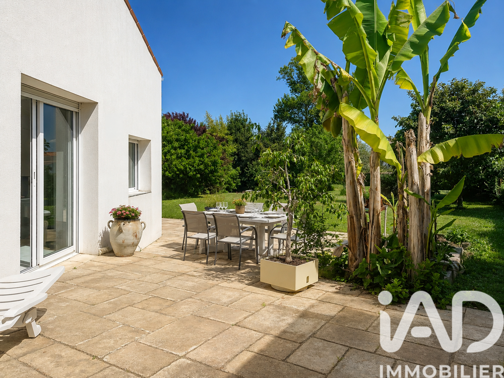 vente Maison - 6 pièce(s) - 155 m² Dompierre-sur-Mer (17139)