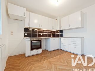  Appartement à louer 4 pièces 86 m²