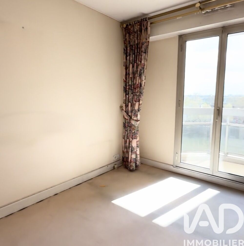 � vendre  Appartement Courbevoie (92400)