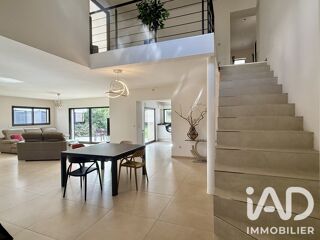  Maison à vendre 9 pièces 290 m²