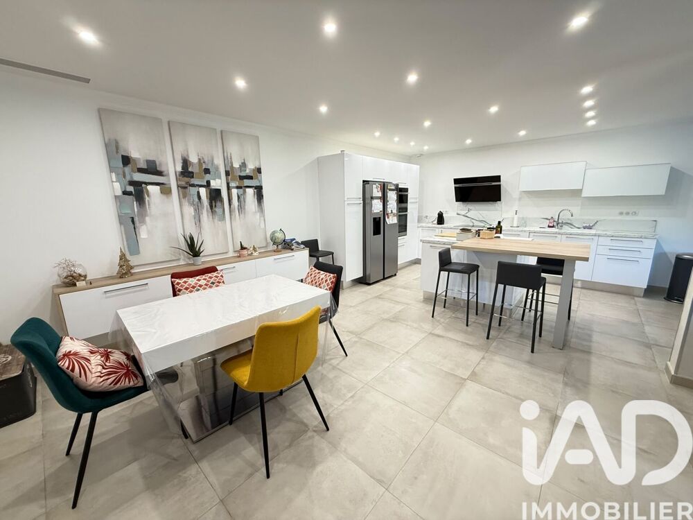 à vendre  Maison Cagnes-sur-Mer (06800)