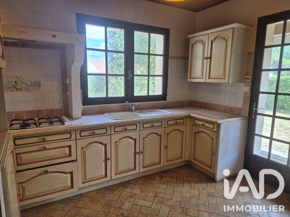 Vente Maison Vente Maison de village 5 pièces Commequiers