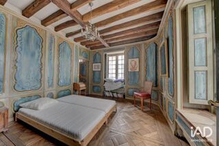  Immeuble à vendre 15 + pièces 573 m²
